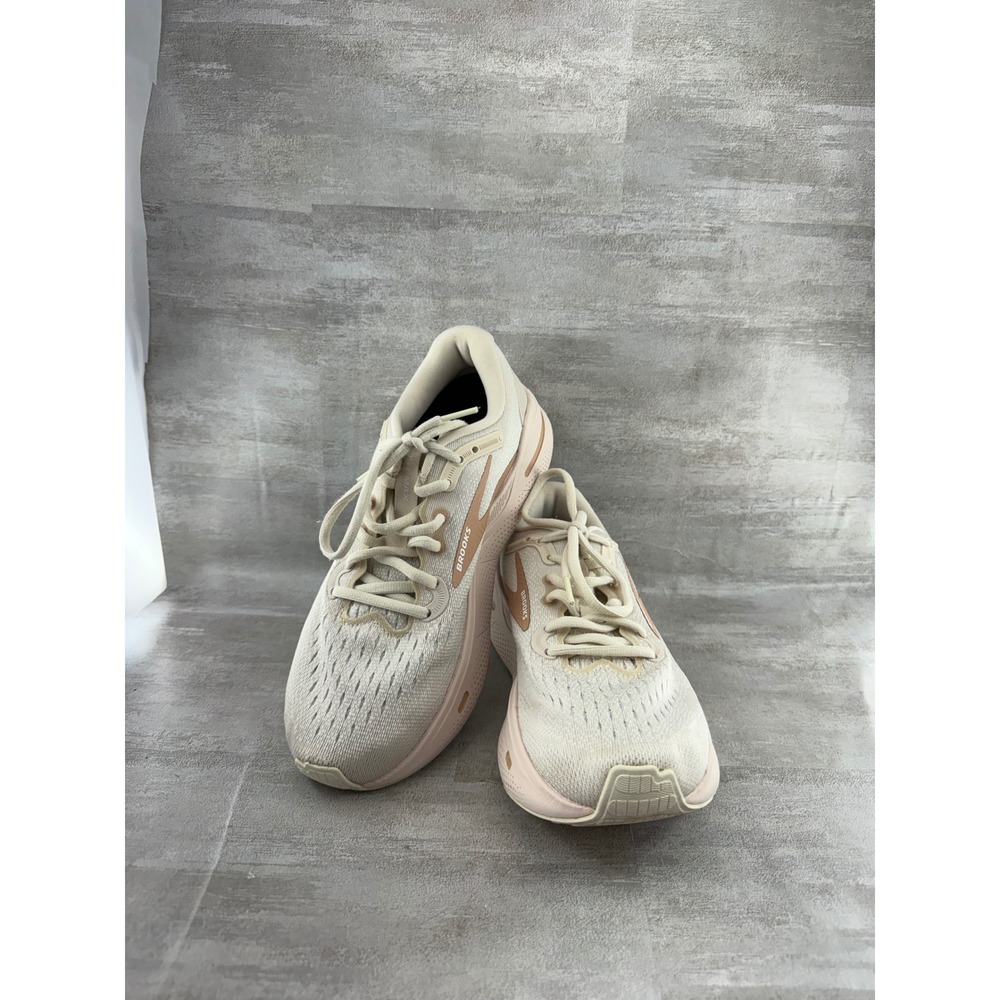 Brooks Ghost Max Women Running Shoes Cream Rose Gold 1203951B135 Size 8